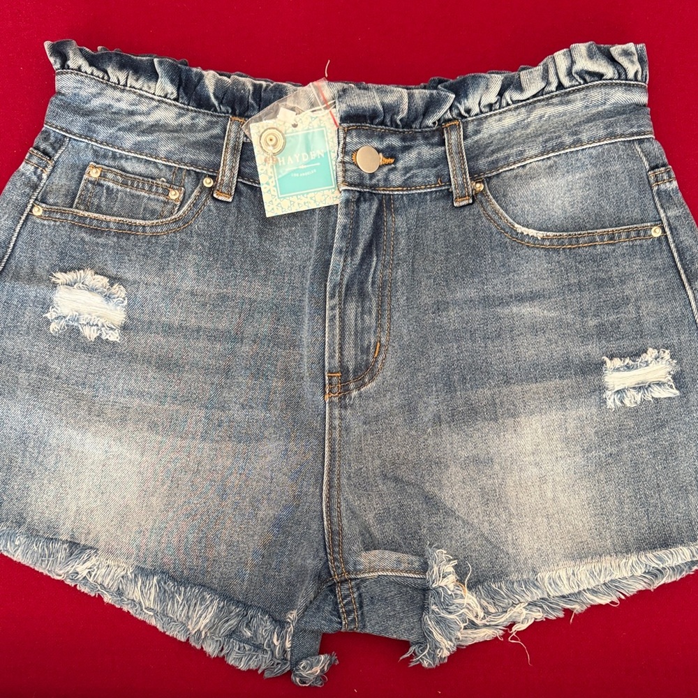 Chic High-Waisted Blue Jean Shorts